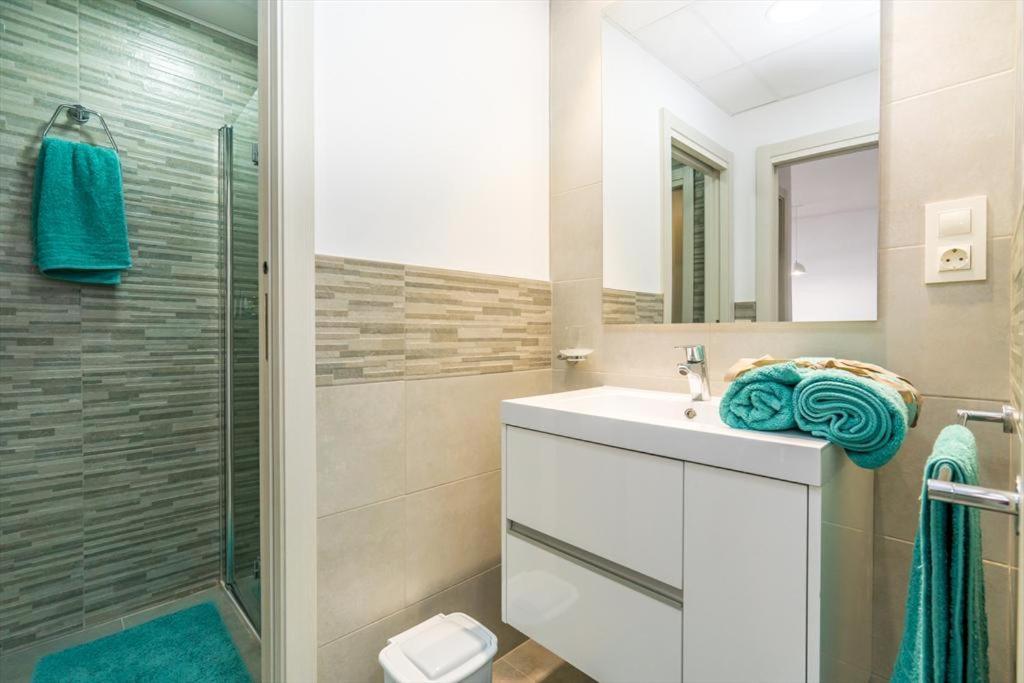 Maestro Apartment San Juan De Los Terreros Bagian luar foto